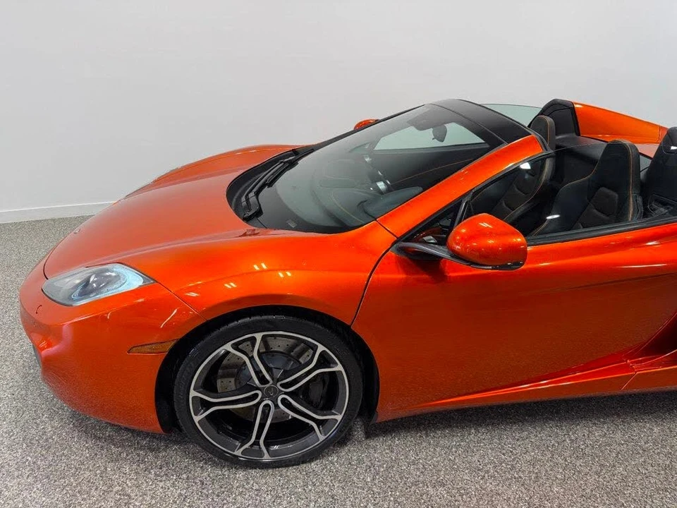 2013 McLaren MP4-12C - Image 23 of 31