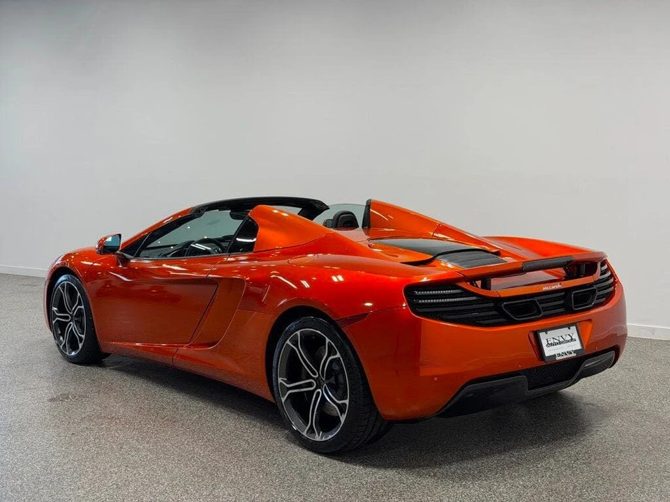2013 McLaren MP4-12C - Image 26 of 31