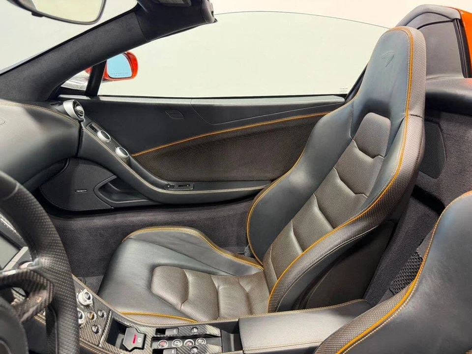 2013 McLaren MP4-12C - Image 17 of 31