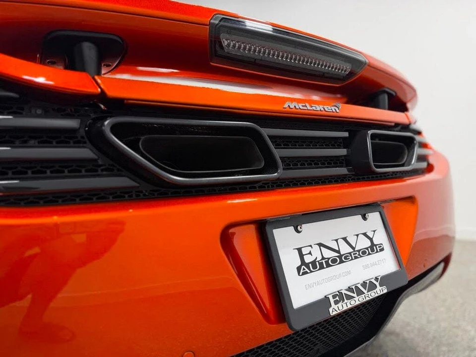 2013 McLaren MP4-12C - Image 24 of 31