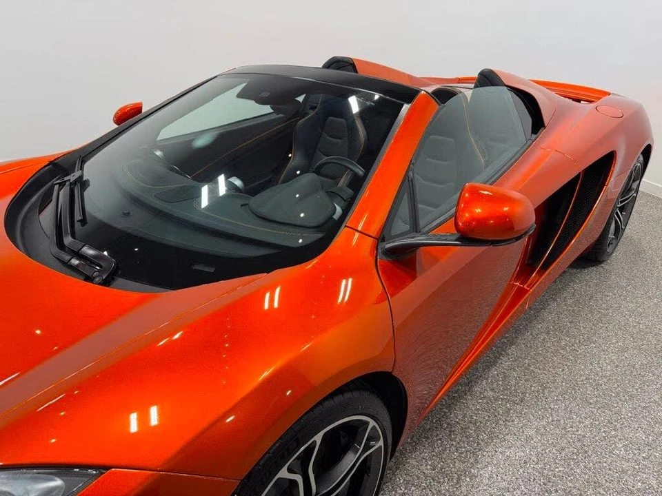 2013 McLaren MP4-12C - Image 15 of 31