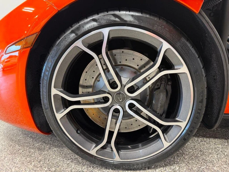 2013 McLaren MP4-12C - Image 31 of 31