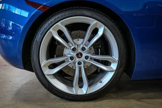 2013 McLaren MP4-12C - Image 16 of 31