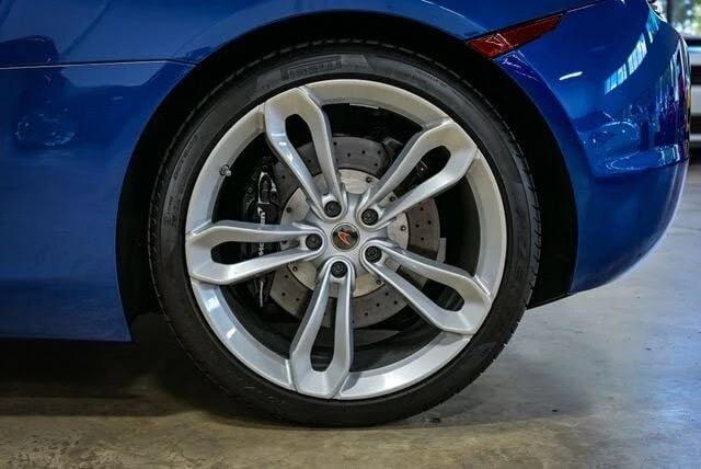 2013 McLaren MP4-12C - Image 9 of 31