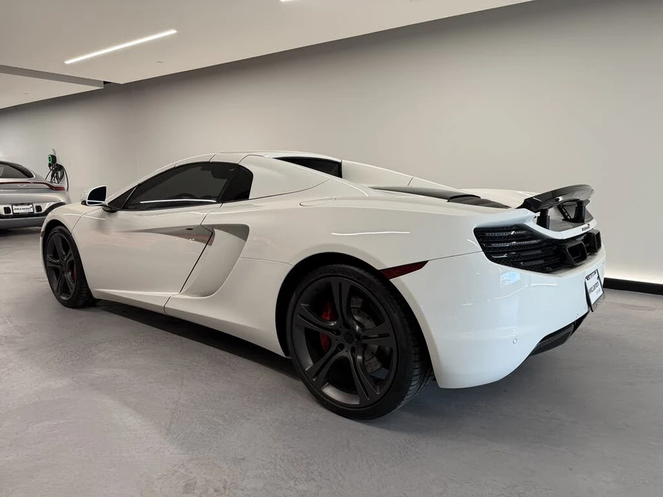2013 McLaren MP4-12C - Image 4 of 21