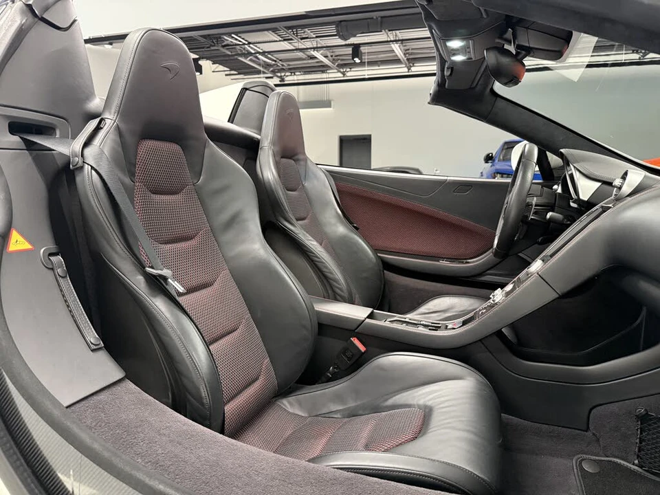2013 McLaren MP4-12C - Image 20 of 21