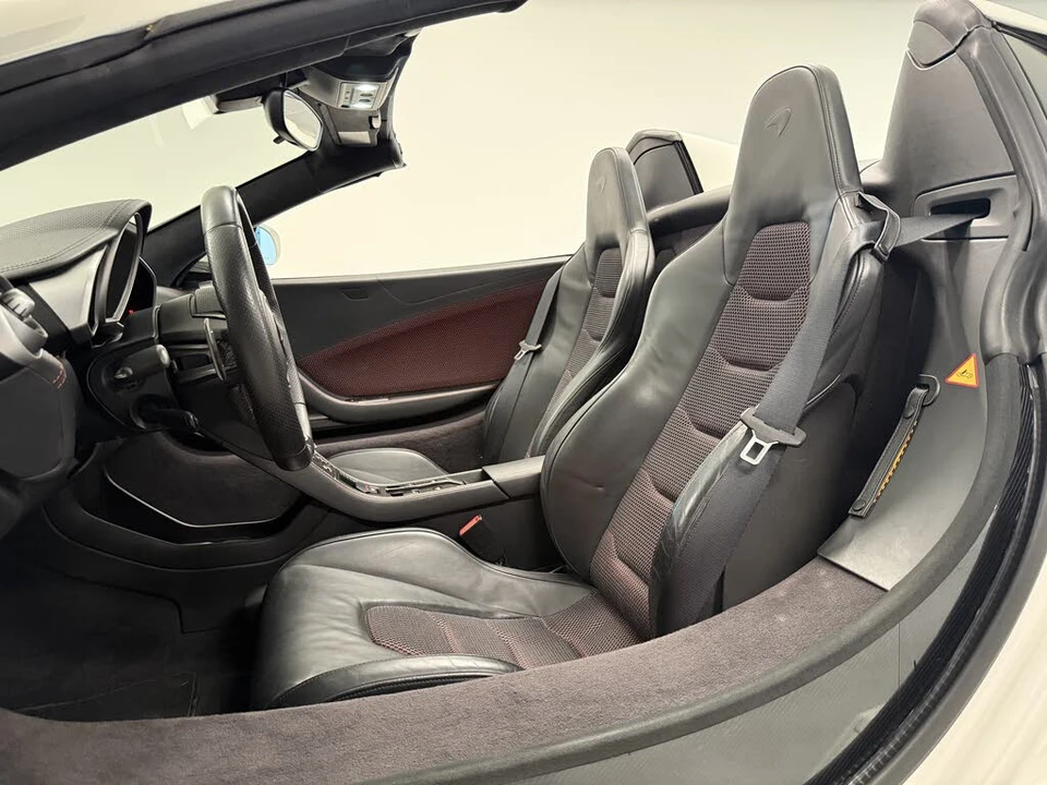 2013 McLaren MP4-12C - Image 2 of 21