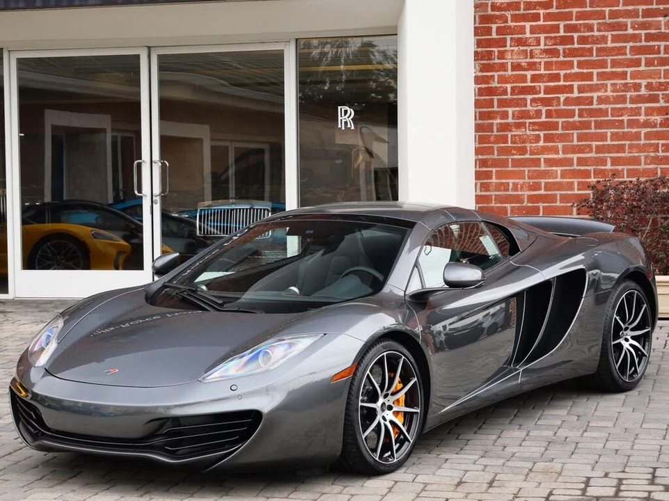 2013 McLaren MP4-12C - Image 18 of 28