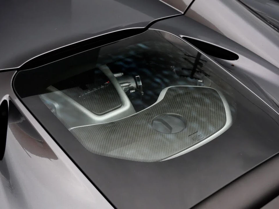 2013 McLaren MP4-12C - Image 12 of 28