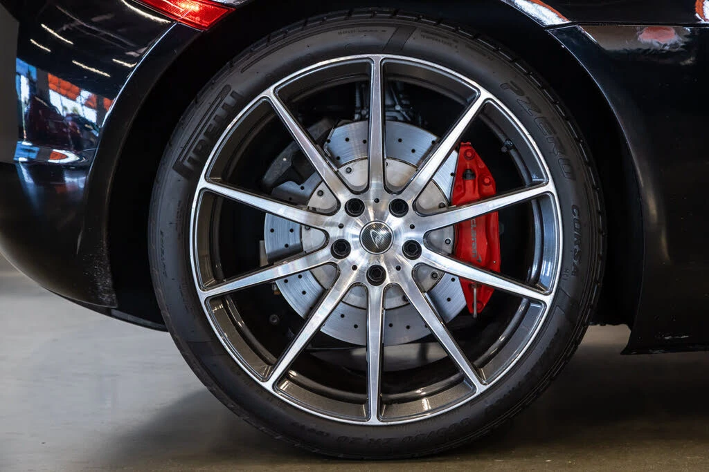 2013 McLaren MP4-12C - Image 17 of 31