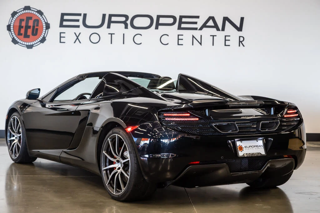 2013 McLaren MP4-12C - Image 11 of 31