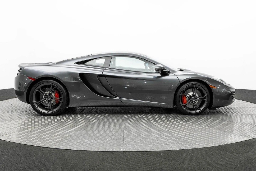 2013 McLaren - Image 6 of 31