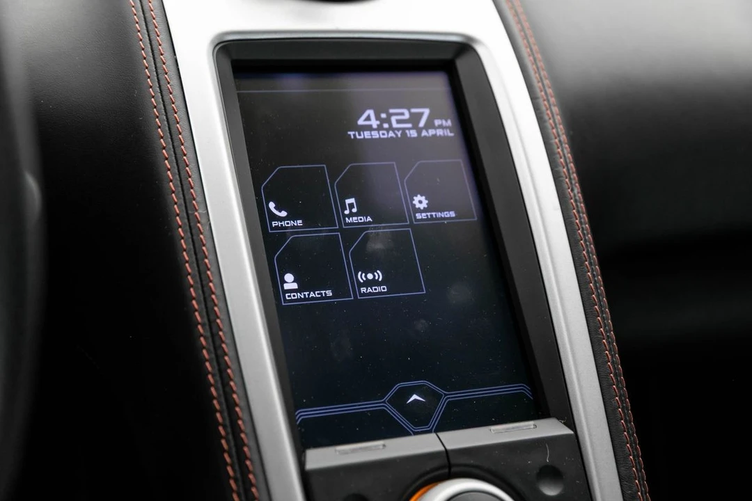 2013 McLaren - Image 26 of 31