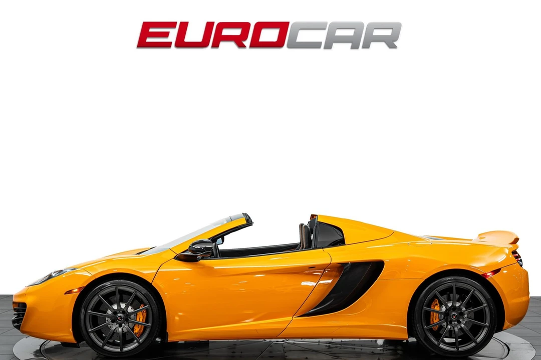 2013 McLaren MP4-12C - Image 2 of 31