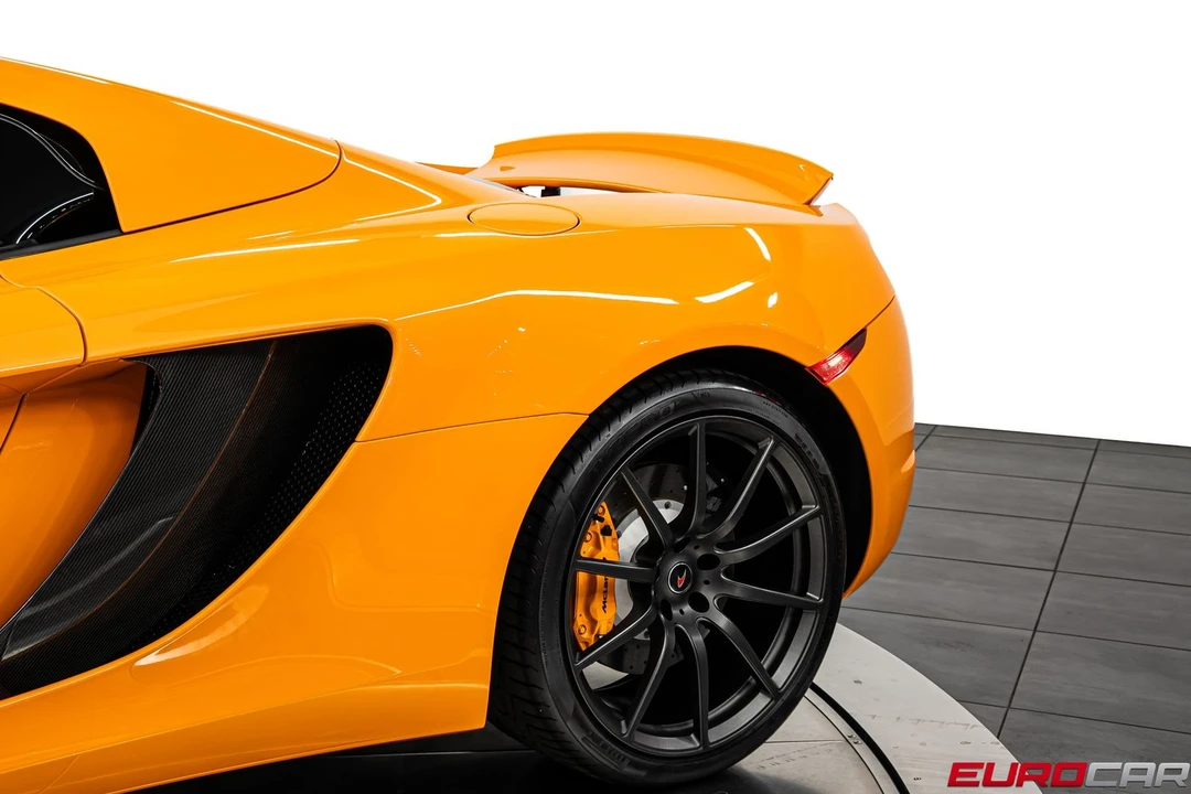 2013 McLaren MP4-12C - Image 20 of 31