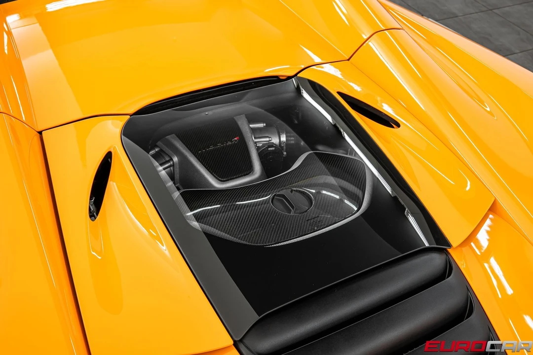 2013 McLaren MP4-12C - Image 25 of 31