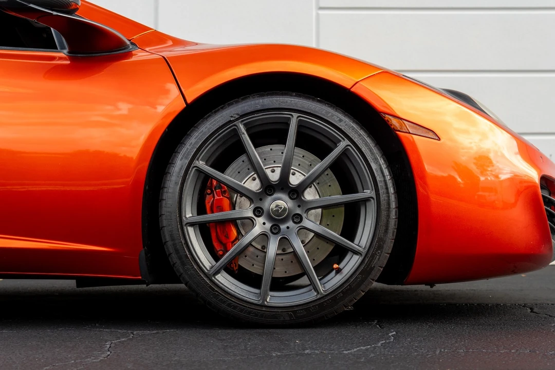 2013 McLaren MP4-12C - Image 9 of 21