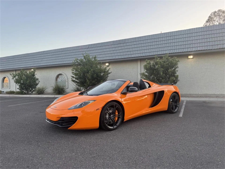 2013 McLaren MP4-12C - Image 3 of 17