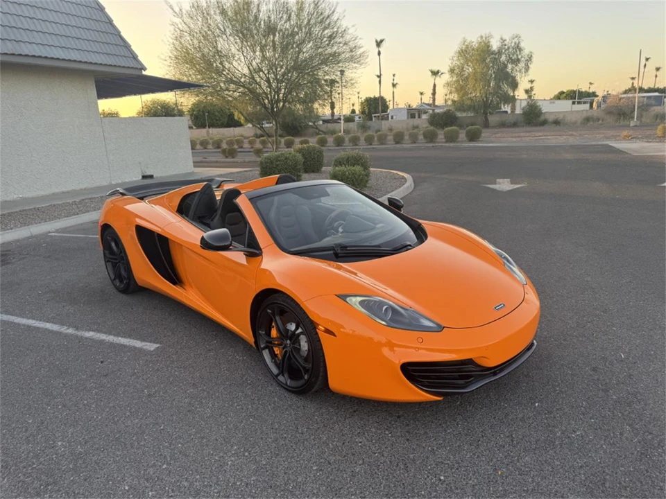 2013 McLaren MP4-12C - Image 7 of 17