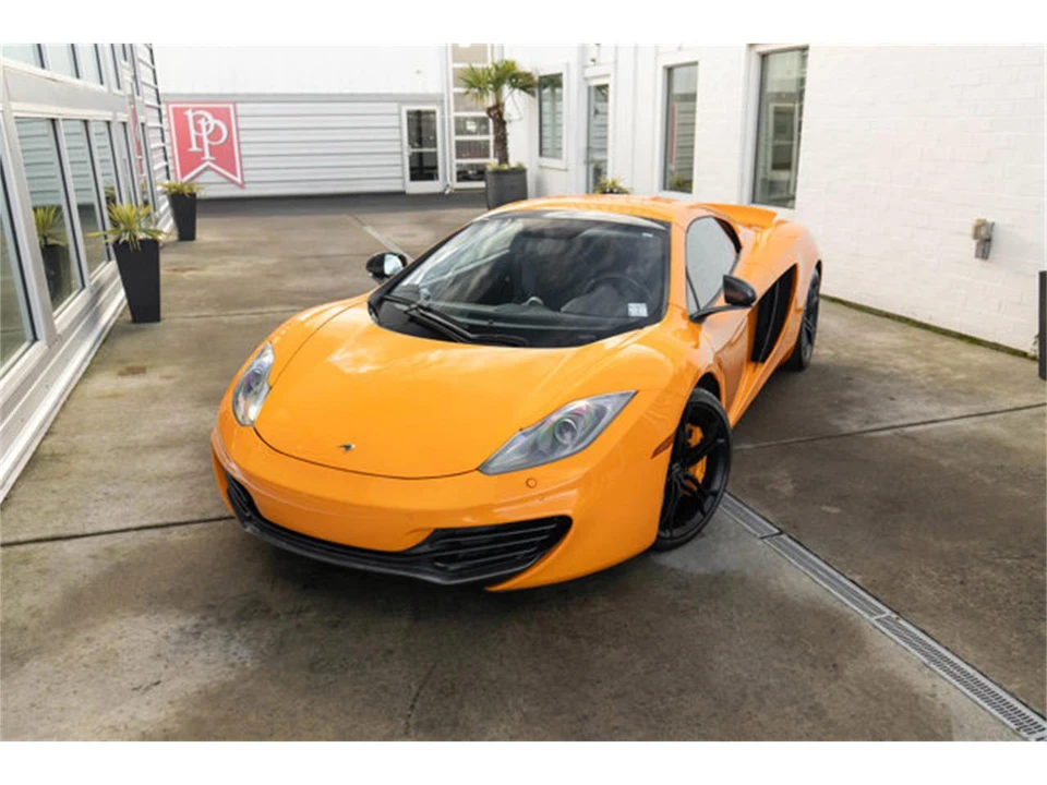 2013 McLaren MP4-12C - Image 3 of 12