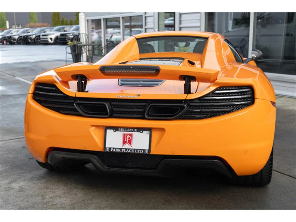 2013 McLaren MP4-12C - Image 6 of 12