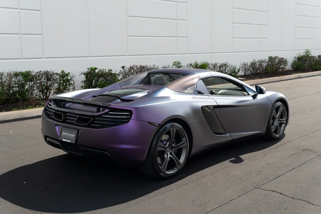 2013 McLaren MP4-12C - Image 14 of 31