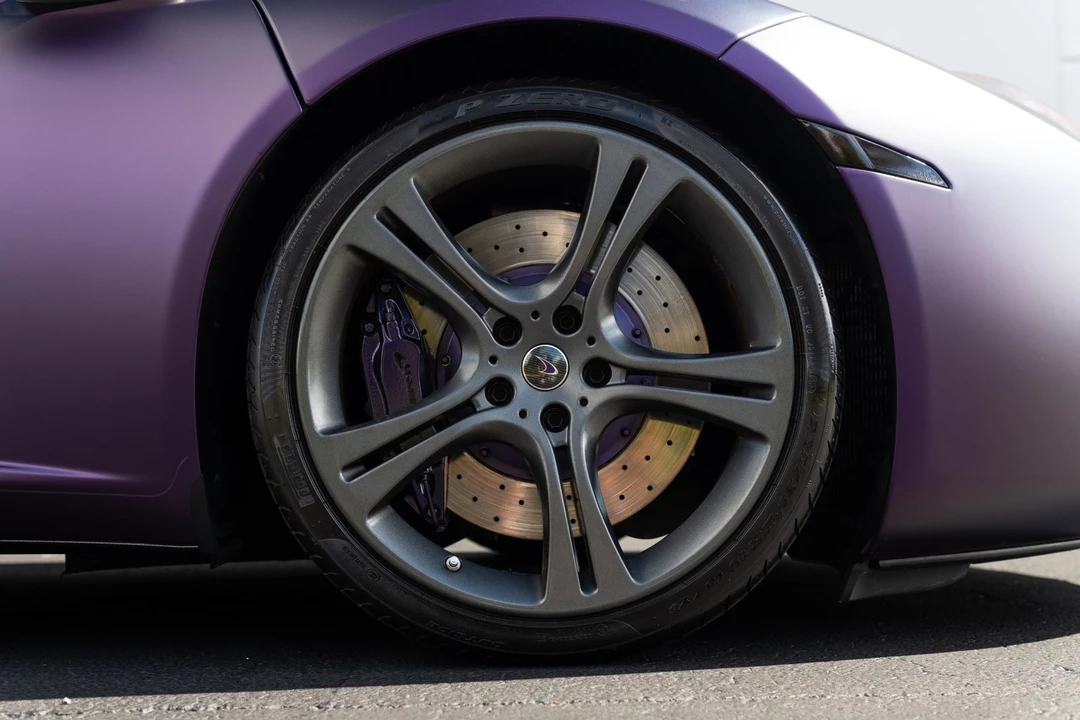 2013 McLaren MP4-12C - Image 9 of 12