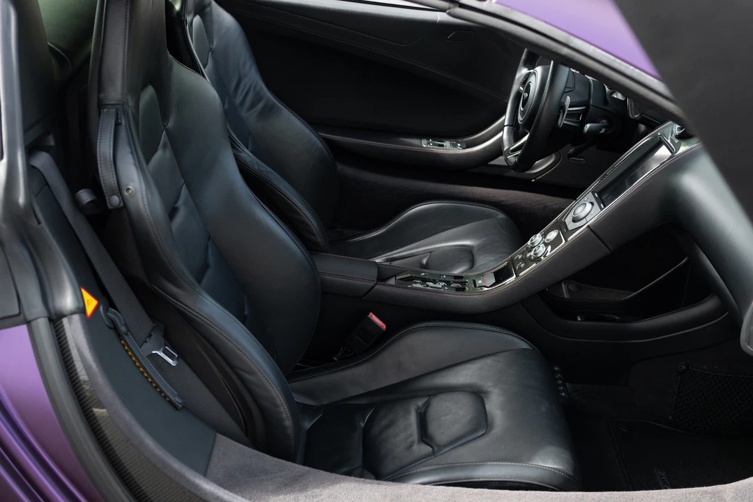 2013 McLaren MP4-12C - Image 7 of 31