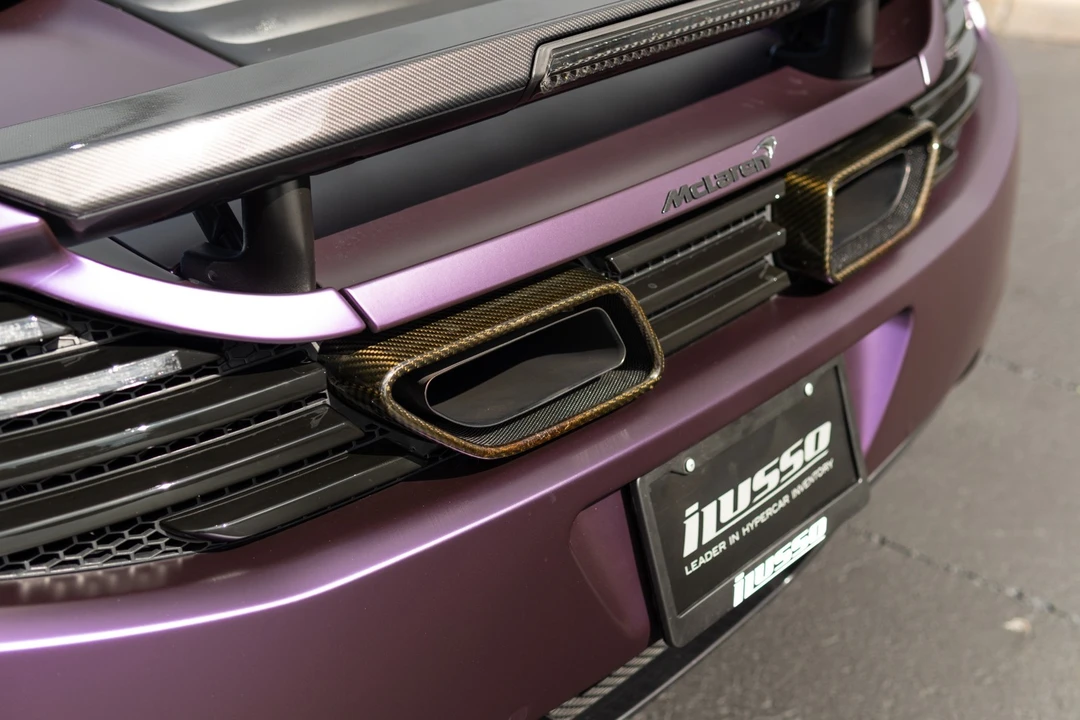 2013 McLaren MP4-12C - Image 30 of 31