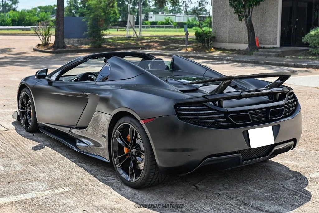2013 McLaren MP4-12C - Image 6 of 12