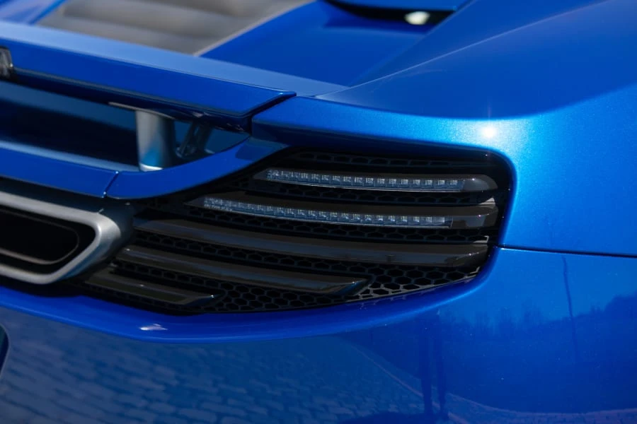 2013 McLaren MP4-12C - Image 5 of 31