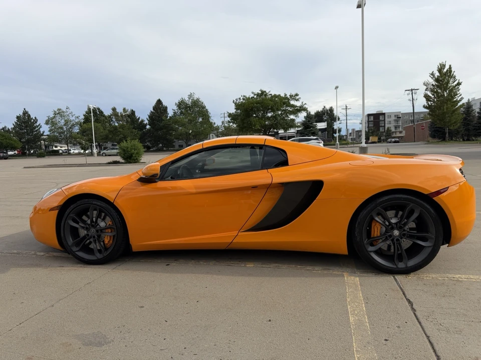 2013 McLaren MP4-12C Spider - Image 16 of 24
