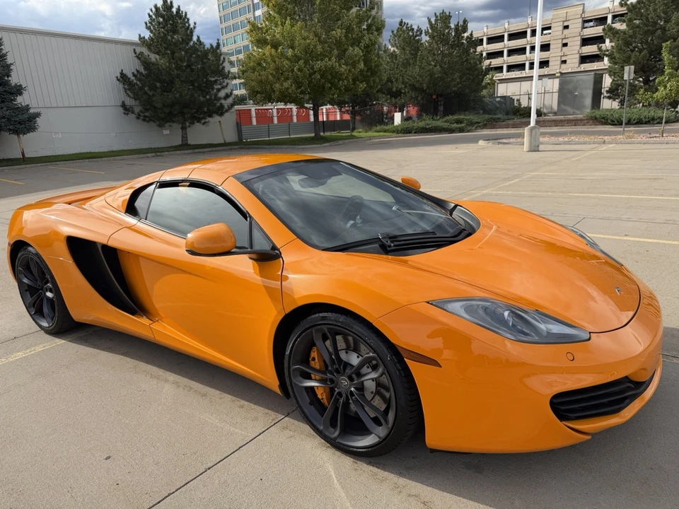 2013 McLaren MP4-12C Spider - Image 10 of 24