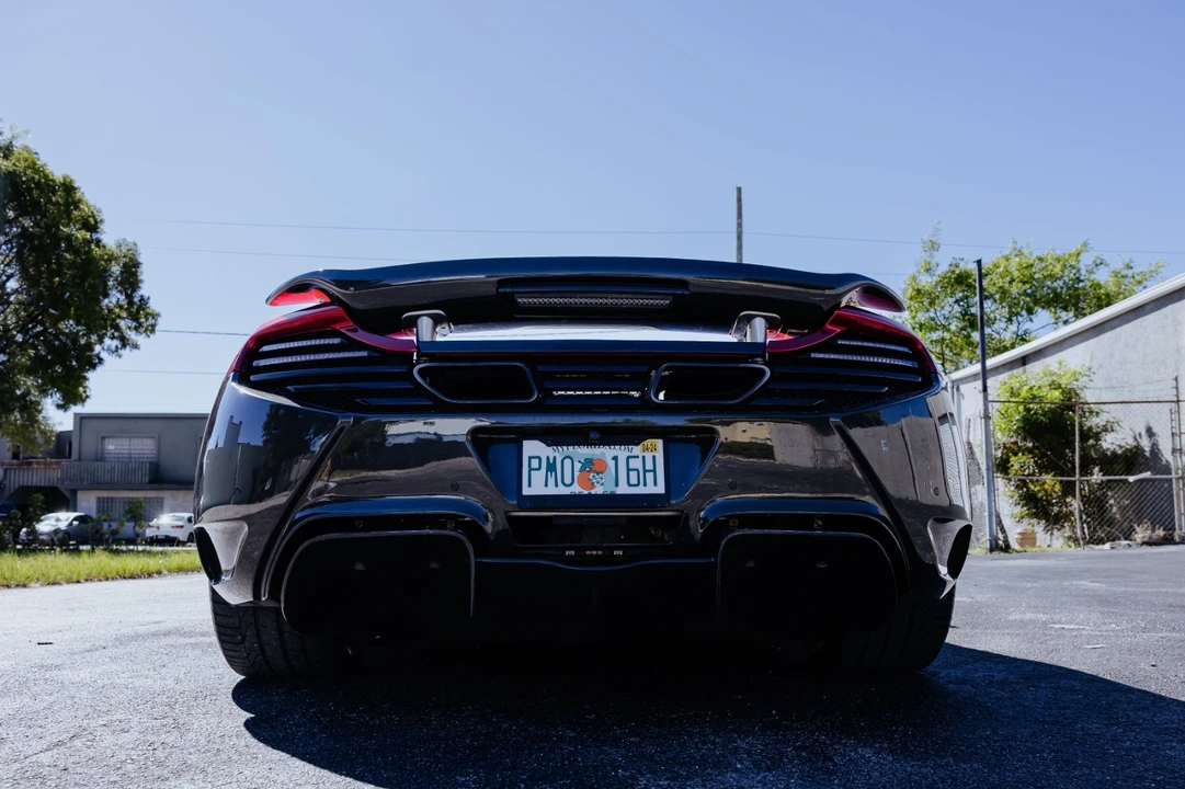 2013 McLaren MP4-12C Spider - Image 14 of 21