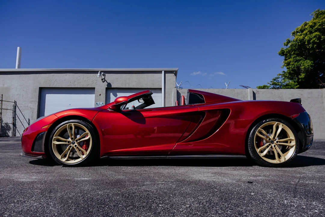 2013 McLaren MP4-12C Spider - Image 8 of 21