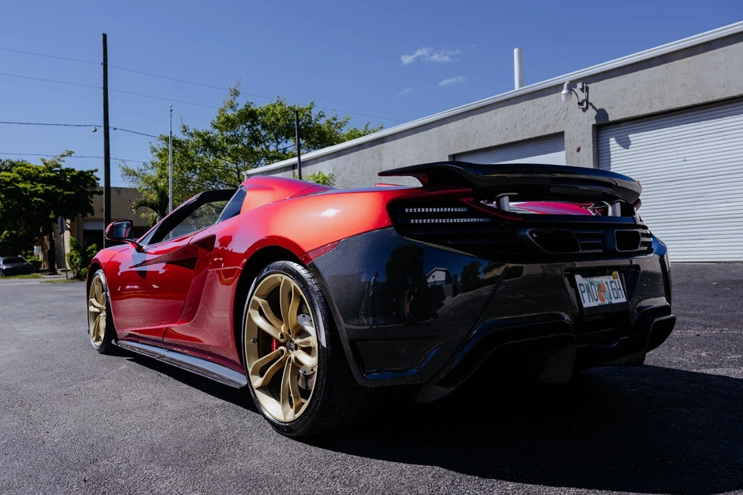 2013 McLaren MP4-12C Spider - Image 12 of 21