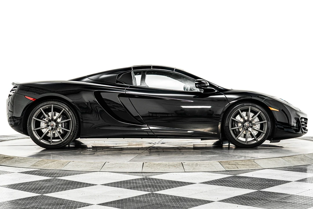 2013 McLaren MP4-12C Spider - Image 18 of 21