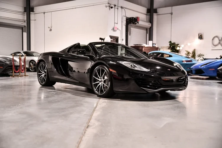 2013 McLaren MP4-12C Spider - Image 8 of 27