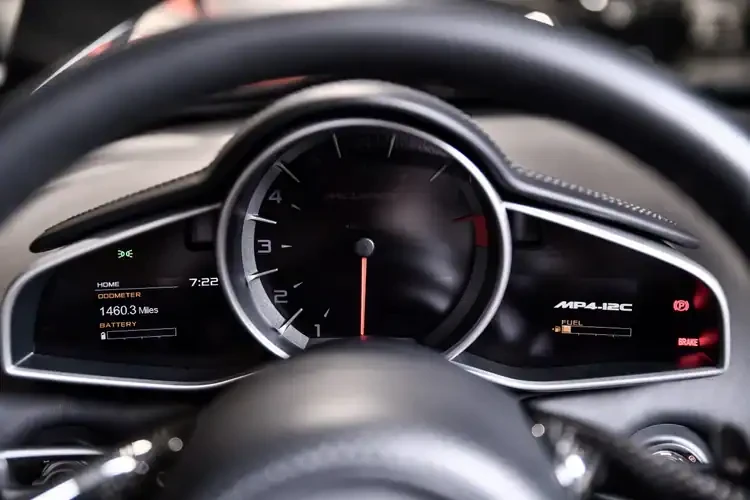 2013 McLaren MP4-12C Spider - Image 22 of 27