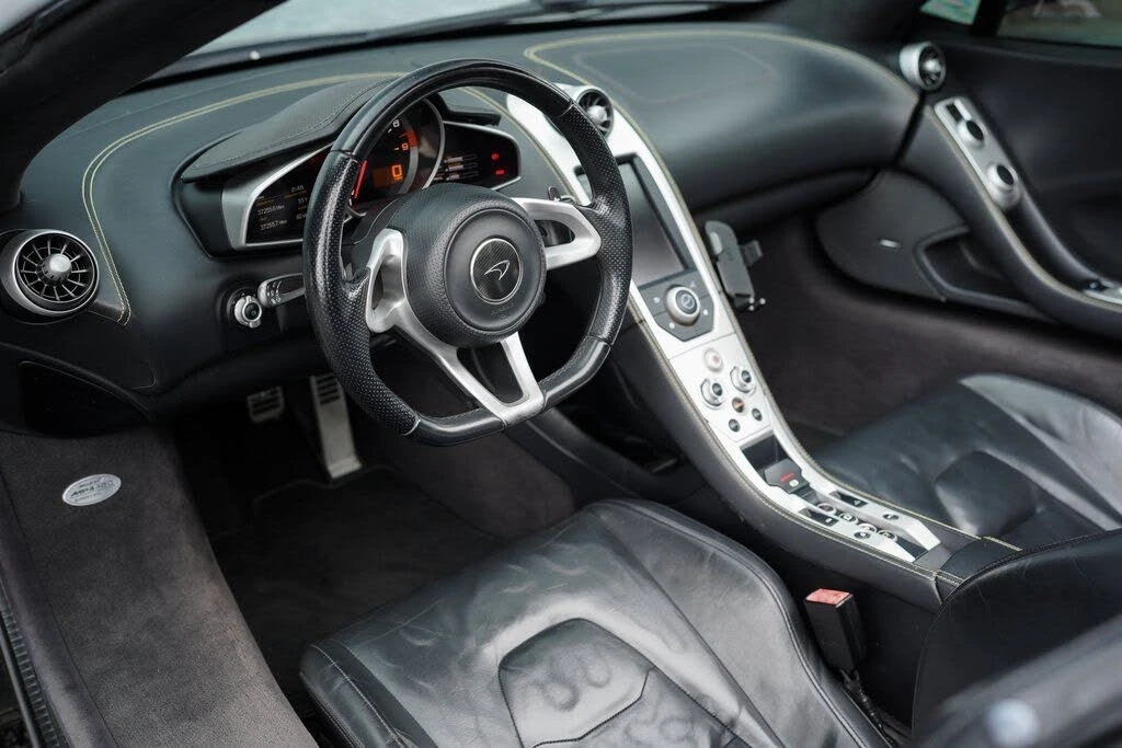 2013 McLaren MP4-12C Spider - Image 22 of 31