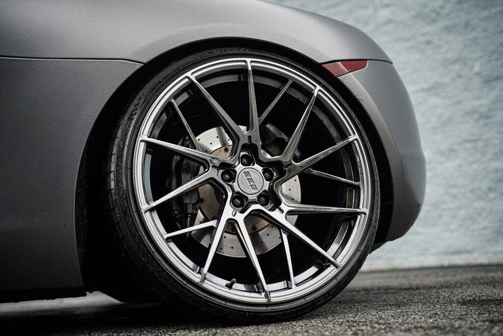2013 McLaren MP4-12C Spider - Image 19 of 31