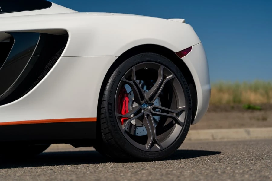 2013 McLaren MP4-12C Spider - Image 11 of 31