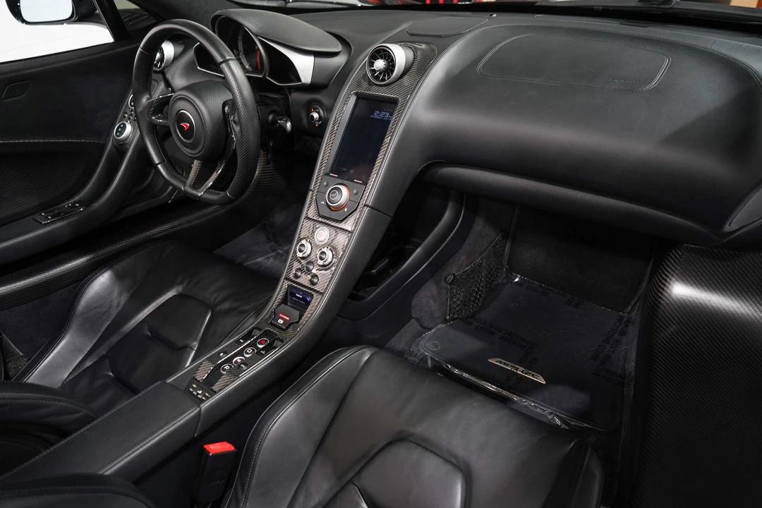 2013 McLaren MP4-12C Spider - Image 18 of 31