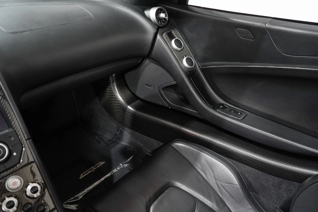2013 McLaren MP4-12C Spider - Image 15 of 31