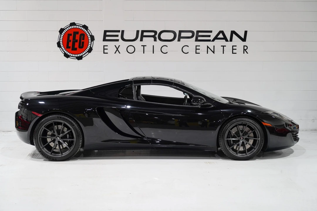 2013 McLaren MP4-12C Spider - Image 9 of 31