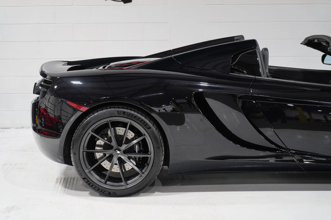 2013 McLaren MP4-12C Spider - Image 22 of 31