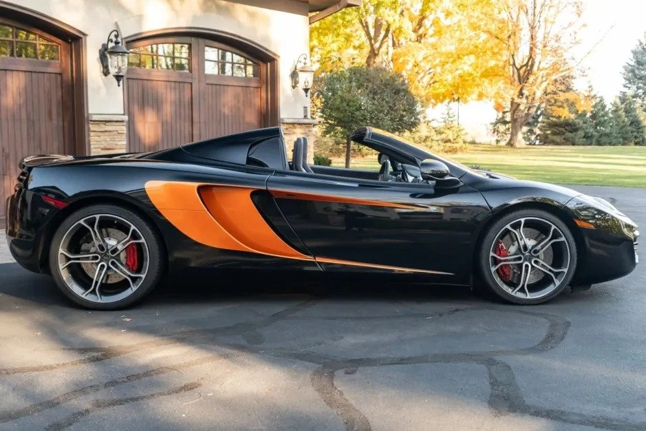 2013 McLaren MP4-12C Spider - Image 2 of 9