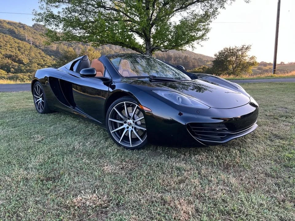 2013 McLaren MP4-12C - Image 8 of 20