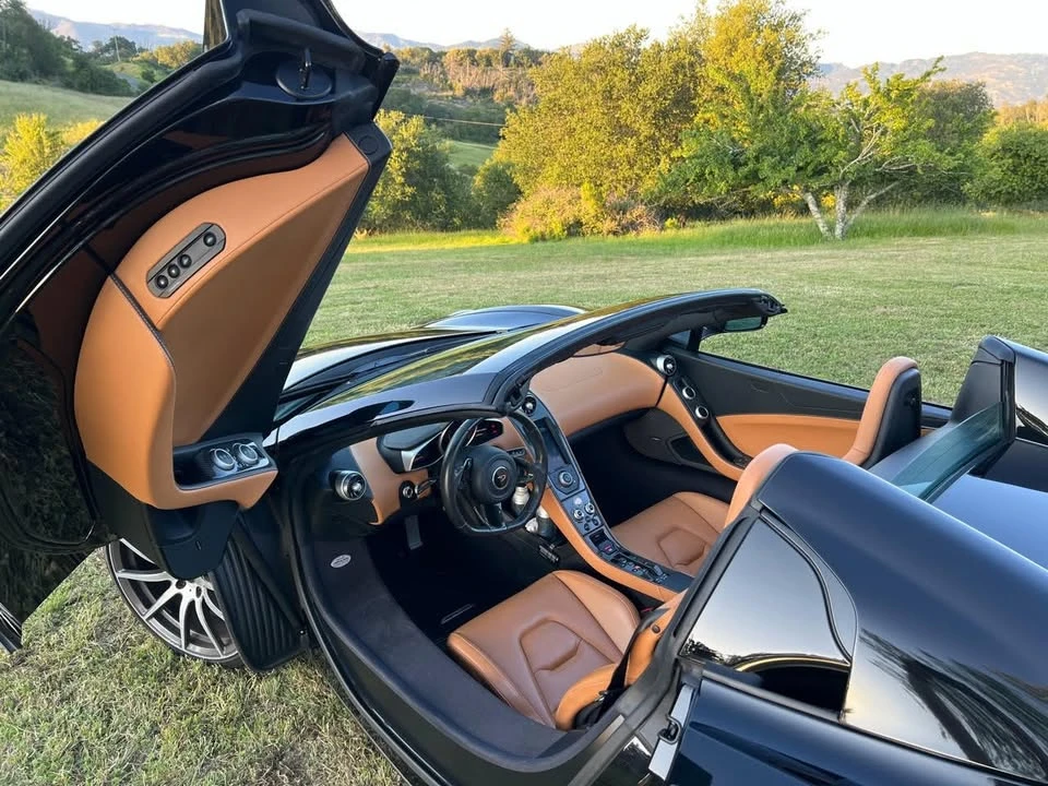 2013 McLaren MP4-12C - Image 12 of 20