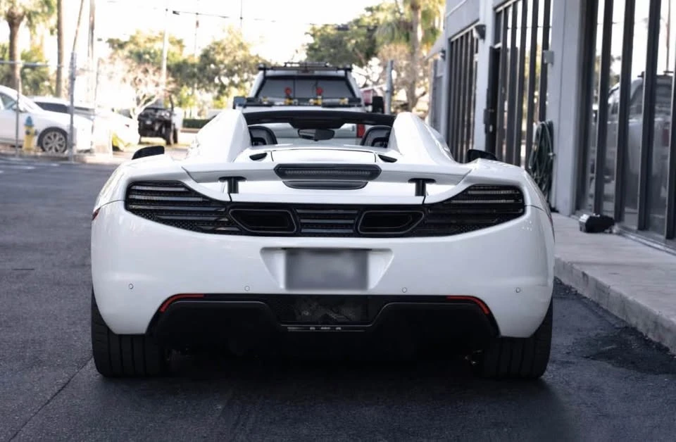2013 McLaren MP4-12C - Image 6 of 18